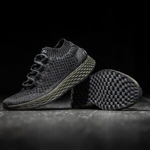 NOBULL Men’s Knit Runners in Black Gray size 11